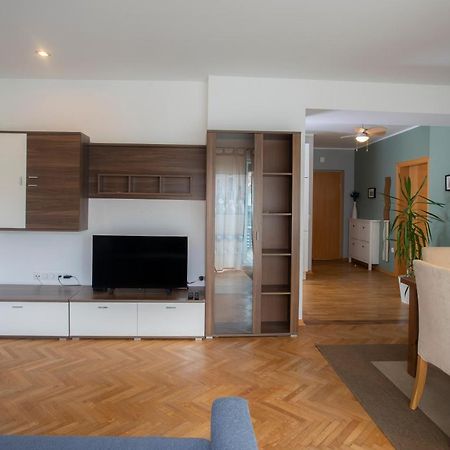 Apartment Rozalija Zirovnica Exteriér fotografie